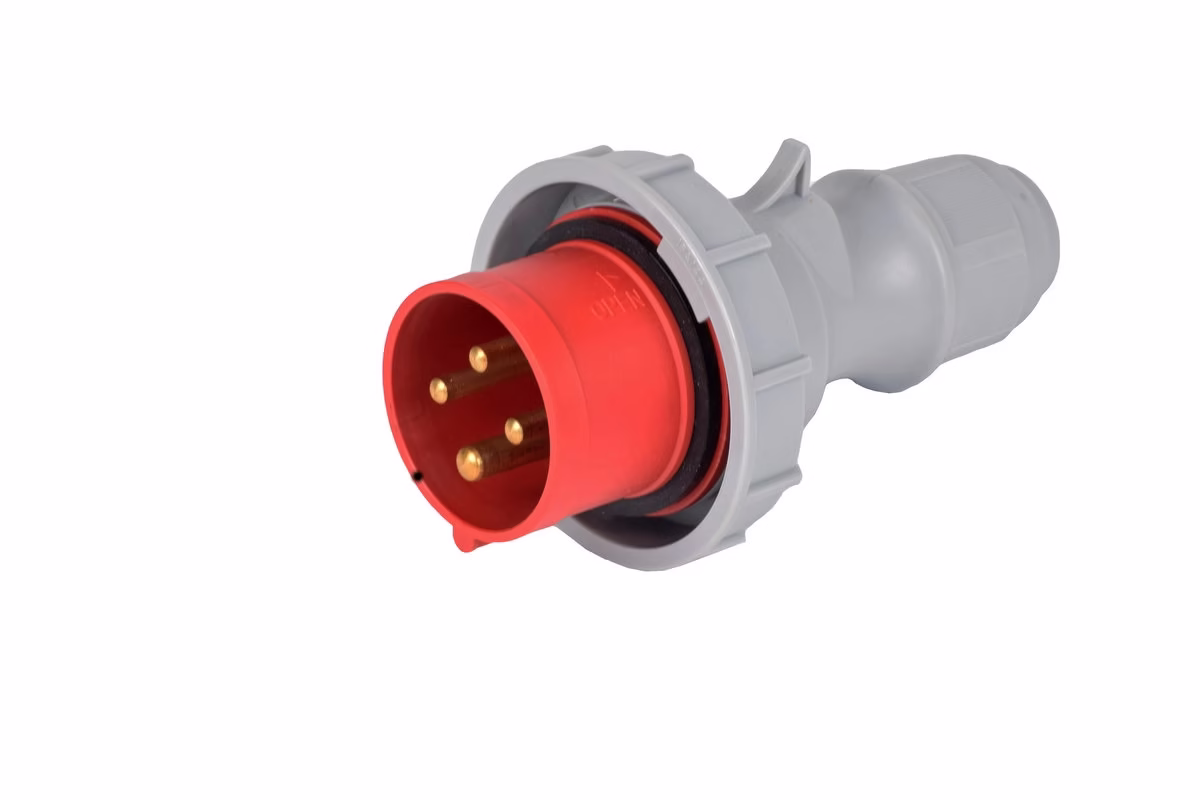 32a 3P+N+E 380-415v Plug 6h - IP67